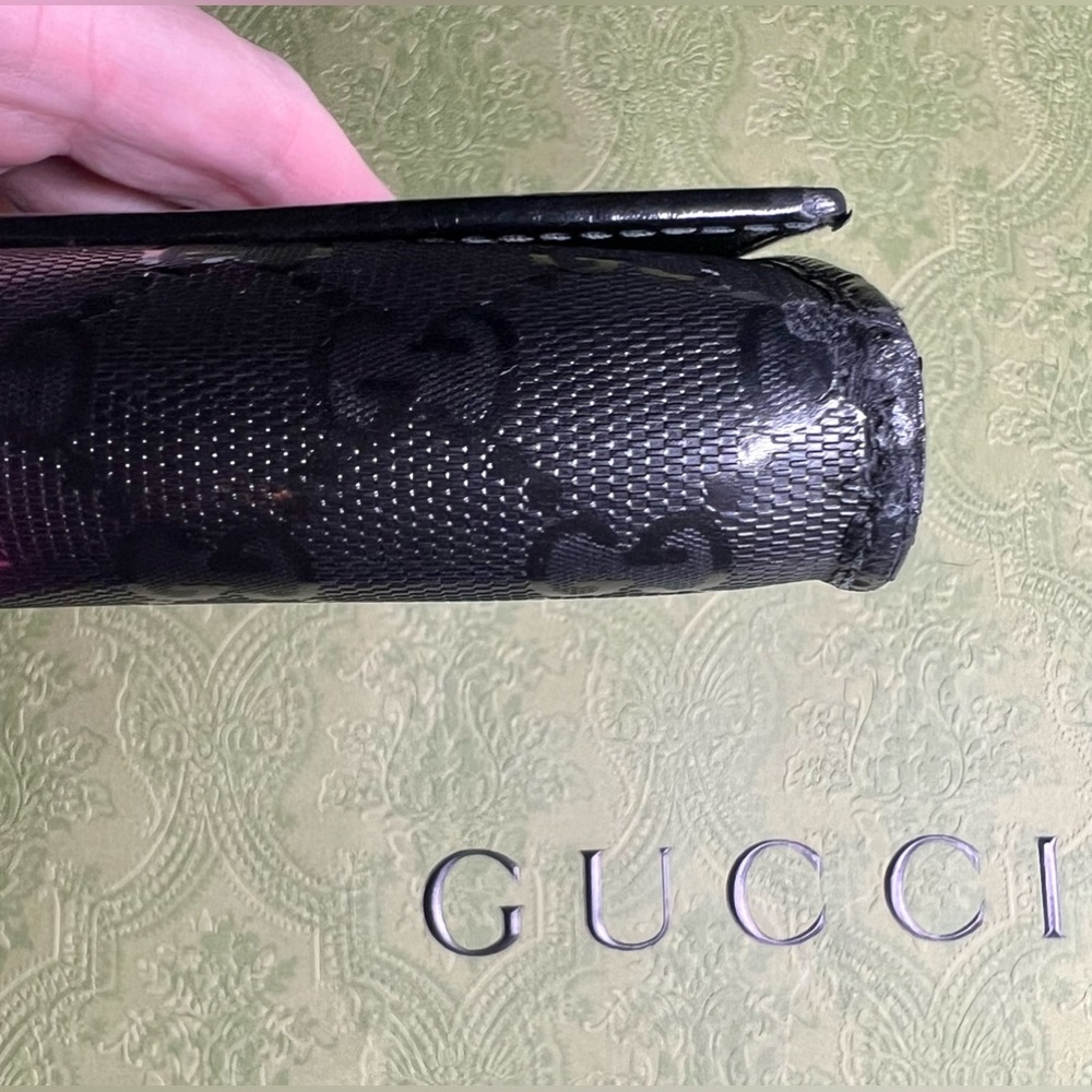 Authentic Gucci Wallet - Picture 5 of 10
